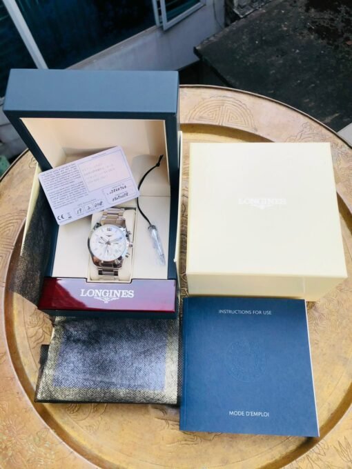 Đồng Hồ Longines Conquest Classic Chronograph White Dial - L2.786.4.76.6 - Hình ảnh 11