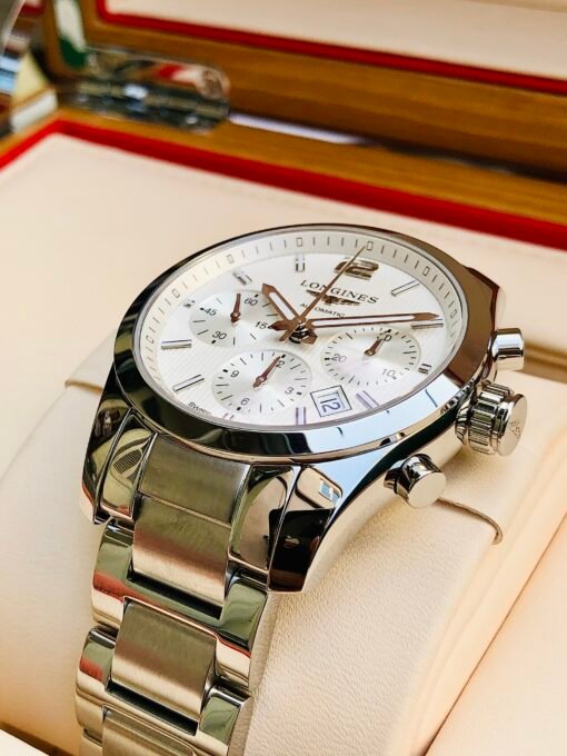 Đồng Hồ Longines Conquest Classic Chronograph White Dial - L2.786.4.76.6 - Hình ảnh 8