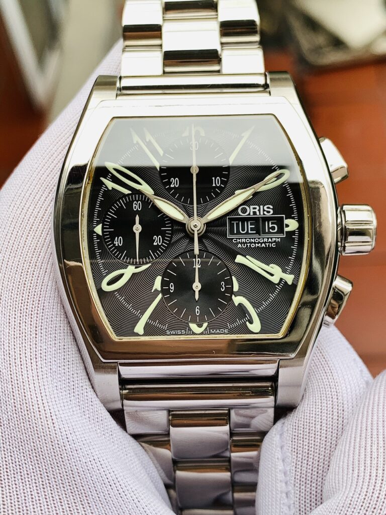 Đồng Hồ Oris Miles Tonneau Chronograph Black Dial - 675 7532 40 64 MB 8 22 68