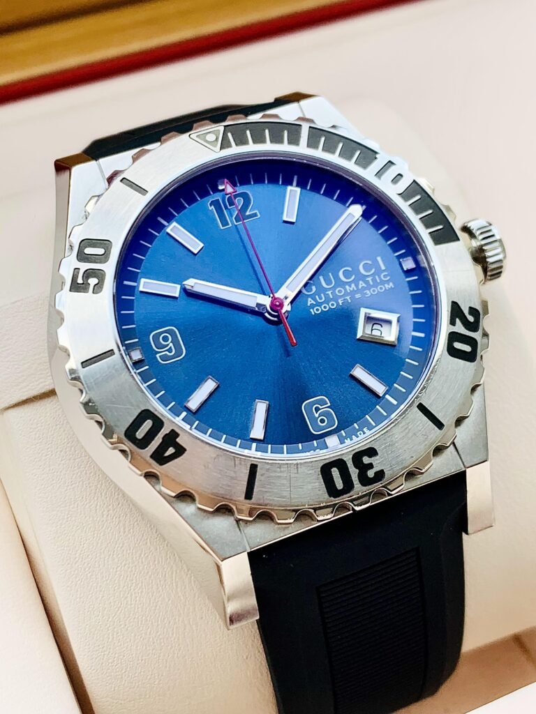 Đồng Hồ GUCCI 115 Pantheon Diver 300m Blue Dial - YA115211
