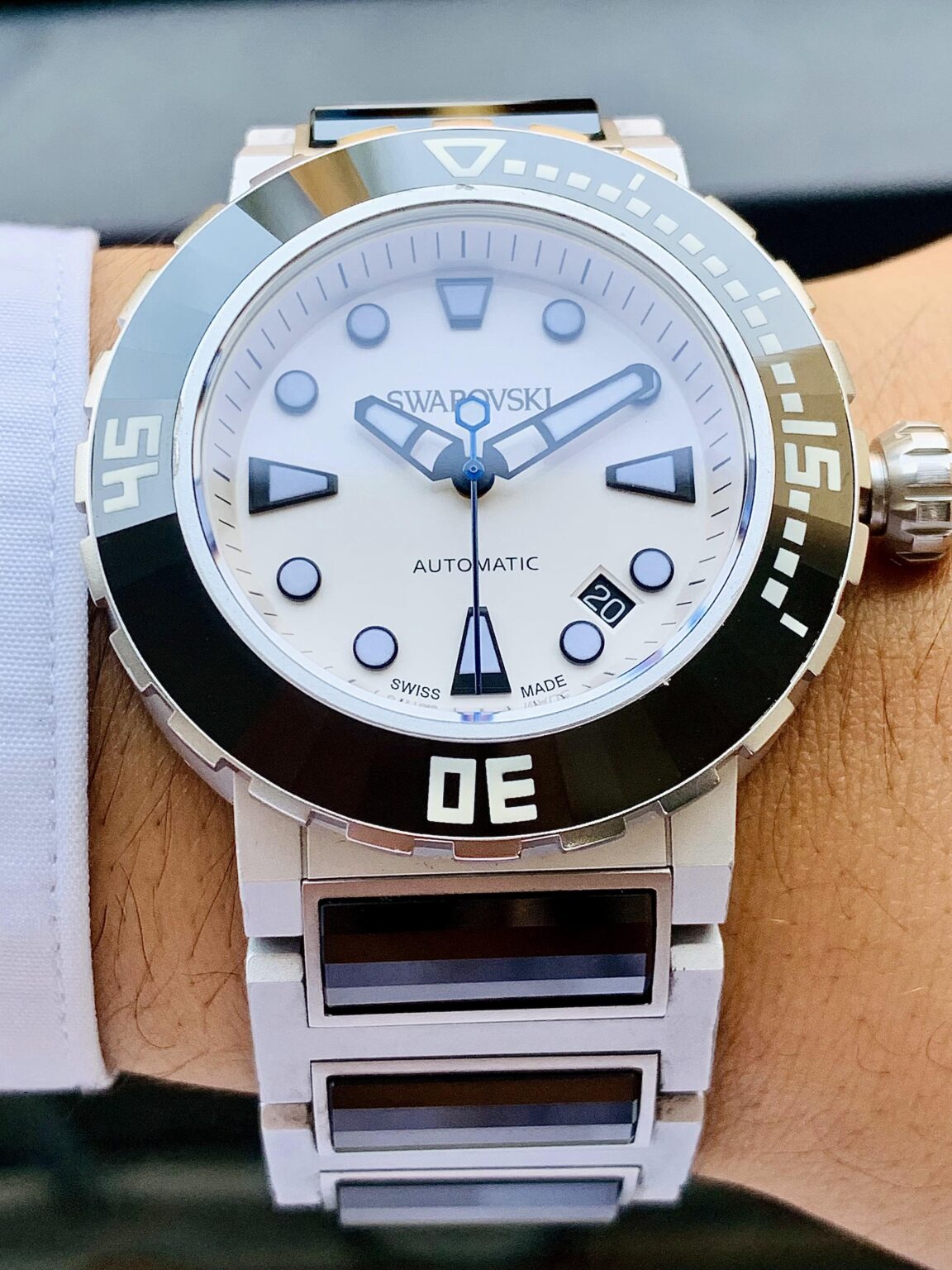 Đồng Hồ Swarovski Saat Octea Abyssal Silver Dial - 1194063