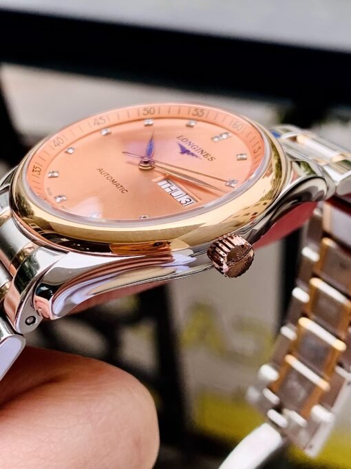 Đồng Hồ Longines Master Demi Rose Gold Day Date Salmon Dial Diamond - L2.755.5.99.7 - Hình ảnh 5