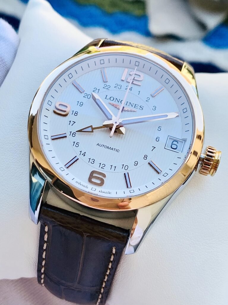 Đồng Hồ Longines Conquest Classic GMT Demi Rose Gold White Dial - L2.799.5.76.3