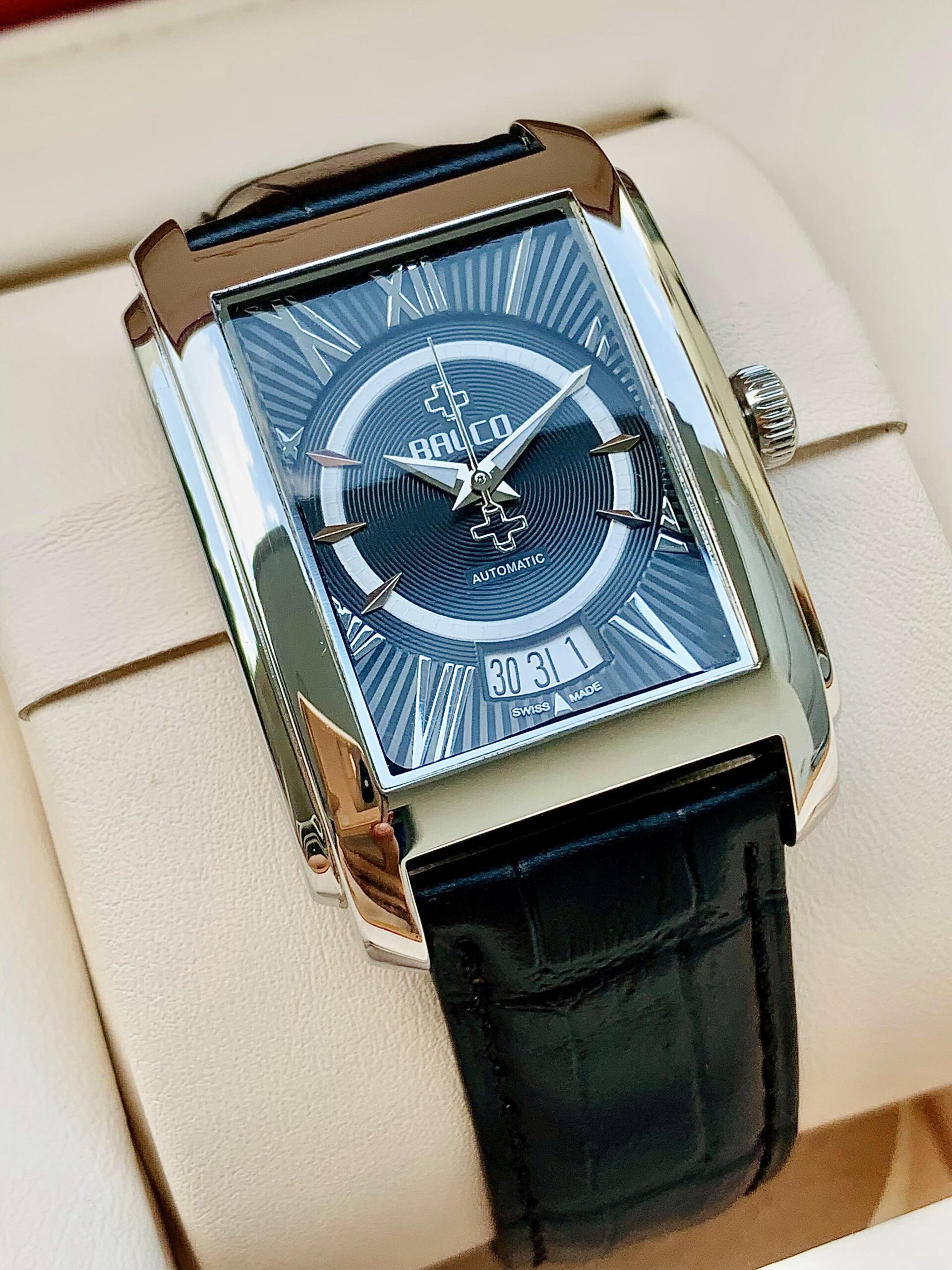 Đồng Hồ Balco Rectangular Black Dial Limited Edition 0188/0600 - 11339M