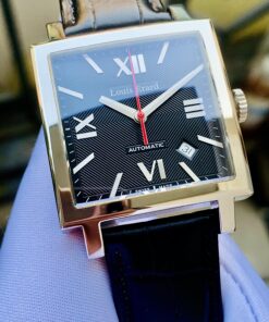 Alternative view of Đồng Hồ Louis Erard L’esprit du Temps La Carree Black Dial - 69503 AS02